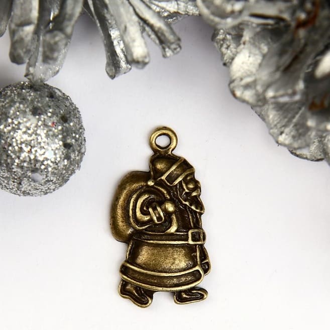 Декор металл Дед мороз с мешком подарков, бронза, 2,2*1,1 см.