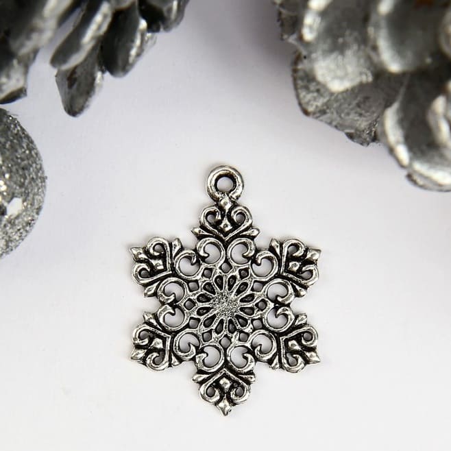 Декор металл Снежинка ажурная, серебро, 2,2*1,7 см.