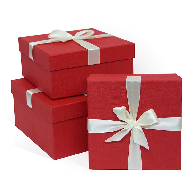 Набор подарочных коробок 3в1 с бантом Рогожка 210*210*110 (Квадрат, Красный., слон.кость лента)