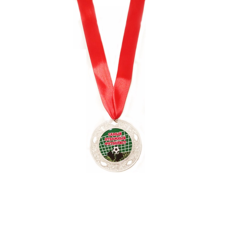 Медаль Самый отважный Футболист (красная надпись), прозрачная /Сф