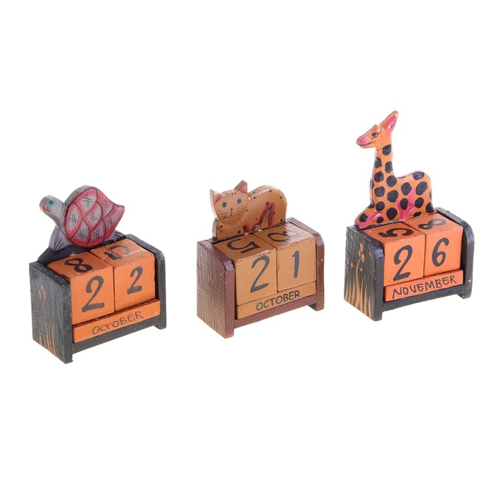 Деревянный календарь с кубиками в асс 8*13