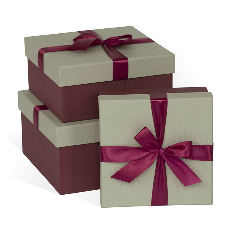 Набор подарочных коробок 3в1 с бантом Круг 210*210*110 (Квадрат светло-серый, Бордовая лента)